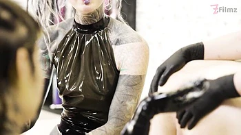 Flashy Anuskatzz and Lily Lu - lube sex - Dirty Dreaz