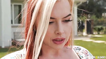 Cubbi Thompson's long legs video by Blacks On Blondes