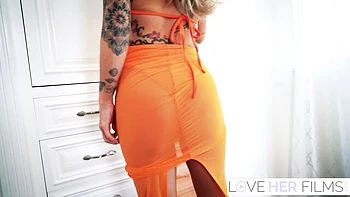 Aristocratic Linda Leclair's dirty talk dirt