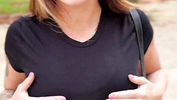 Watch awesome Bella Mia and Mia Bandini's clip