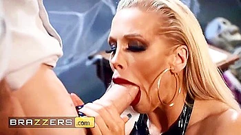 Hot - Gorgeous Rebecca More Gets Shy When Danny Takes Out His Dick But She Swallows It Anyway