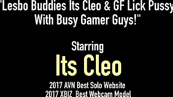 Its Cleo Live - kissing xxx