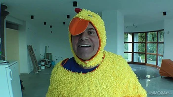 18-Year-Old Mary Monroe Gets An Anal Creampie in POV