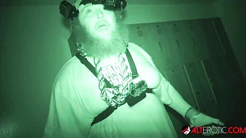 Watch inviting Sascha Ink and Kali Roses's porn