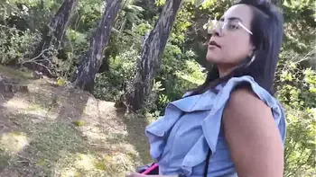 Engaño a mi novia con una puta Venezolana de la calle. INSTAGRAM: KyleiEllish