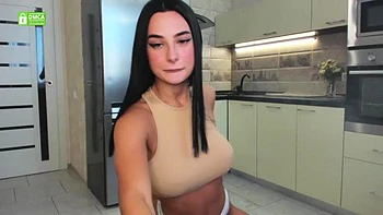 Pussy Play 1 ft. Brandiloveee: Big Tits, Babe  Eporner Porn