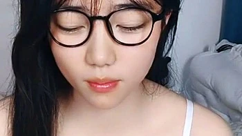 Cute Asian Chubby Teen Wild Dildo Masturbation