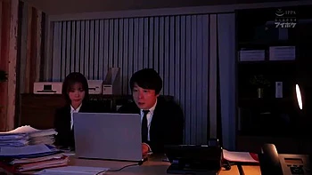 GUNOIOYOWVIIXOAYWX44IPZZ698