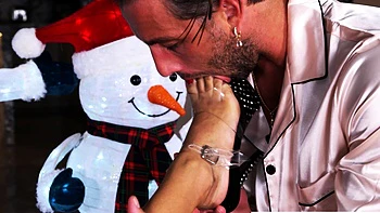 JOI Foot Tease With Candy Scott And Linda Lan