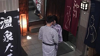 I Cant Tell My Wife That I Got My Stepmother-in-law Pregnant... - On A 2-day, 1-night Hot Springs Trip, I Lost Control And Creampied Her Over And Over Again. - Misaki Hikari