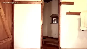 Dominatrix Mistress April - Turd latex buttler