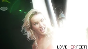 Insatiable Cherry Kiss and Blake Blossom's feet sex scene