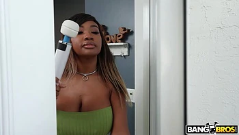 Tiamaria Needs A Helping Hand