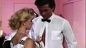 Threesome Blowjob Blonde Hardcore Brunette Amateur