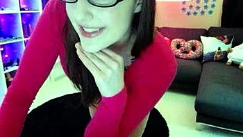 Amateur brunette webcam teen