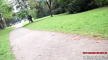 Pornocasting Auf Dem Oktoberfest Mit Franzi - Public Blasen Mit Spermawalk