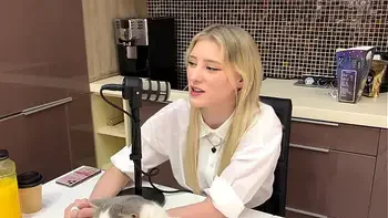 The LustCast Podcast - Japanese Porn in focus with Pornstar Melody Marks