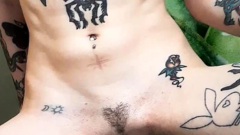 Amateur brunette ariana marie solo toying