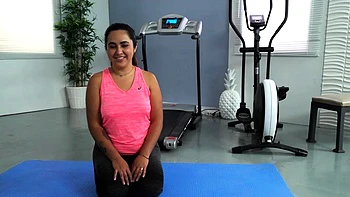 Brunette Slut Gives Blowjob To Big Cock Outdoors