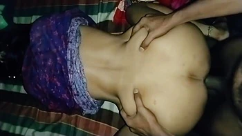 Pados Ki Randi Bhabhi Ko Patakar Doggy Style Mein Chudai Kiya