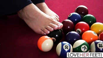 Love Her Feet - feet clip