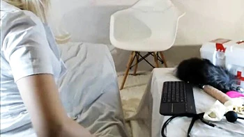 Inviting kitten - role play porn - Bonga Cams