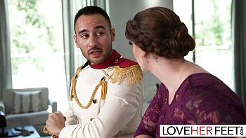 Watch extraordinary Avalon Mira's video