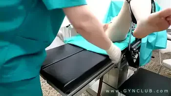 Sex on gyno table