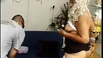 Housekeeper Mature: Blowjob, Doggy  Cowgirl Porn