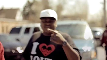 BLACK PORN PREVIEW.. GHETTO HOOD MILFS ON IT by thehabibshow: Chocolate  Crack Porn