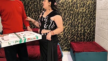 Indian Lady - Pizza Delivery Boy Fuck
