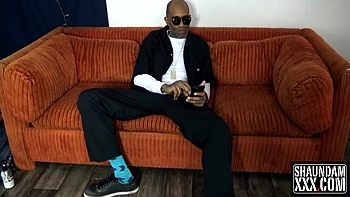 Summer Harts interracialer Dreier mit zwei Mitbewohnerinnen