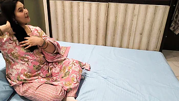 Pujaprem Hot Indian Wife Hardcore Blowjob & Doggy Style Creampie with Big Dick