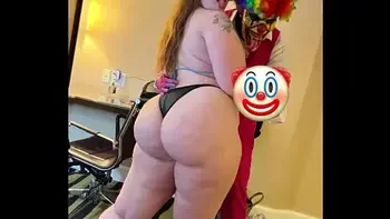 BTS shooting with Mia Dior ! What a vibe at the circus