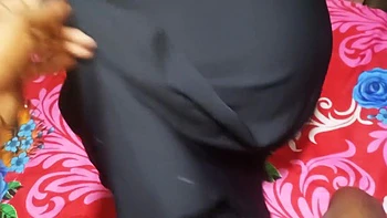 Горячая бангладешская пара трахается в домашнем POV