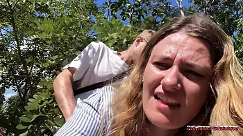 Hildeinlove - Couple Se Ballade Et Finit Par Baiser Sur La Moto