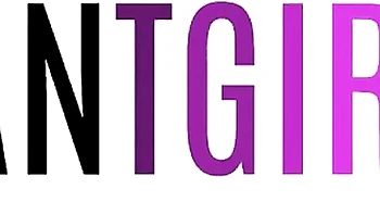 Tata trans asiática chupando y eyaculando