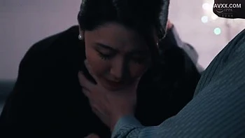 Filles asiatiques en orgasmes sauvages