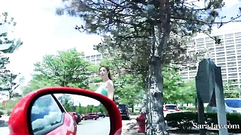 Лорен Филлипс с силиконовыми сиськами ебется с большим черным членом