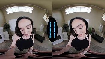 Foda hardcore em VR com gostosa sul-americana