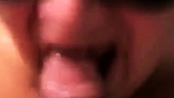 Milf blonde suédoise suce grosse bite POV