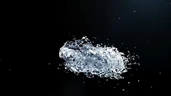 Katy Rose lame pis y recibe una eyaculación