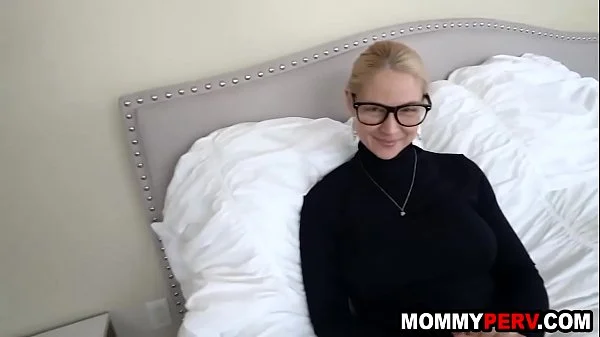 Big butt stepmommy and stepson sex