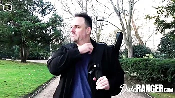 Anal duro por primera vez a morena delgada