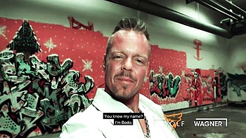 Dreckige Mutter Priscilla zeigt große Titten draußen