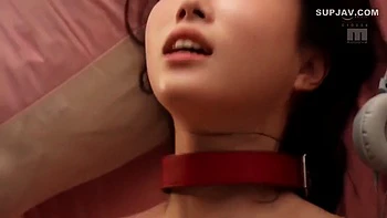 Adolescente brune japonaise Nomiya An sans censure 183