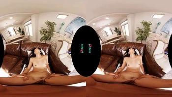 Andreina De Luxe VR chupando y cabalgando