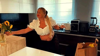 Princess Diana Licks Chef’s Ass Like an Appetizer