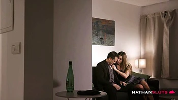 Ally Breelsen recibe anal y polla en la boca de Rico