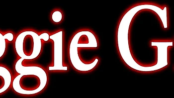 Обольстительная Мэгги Грин мастурбирует с огромной грудью